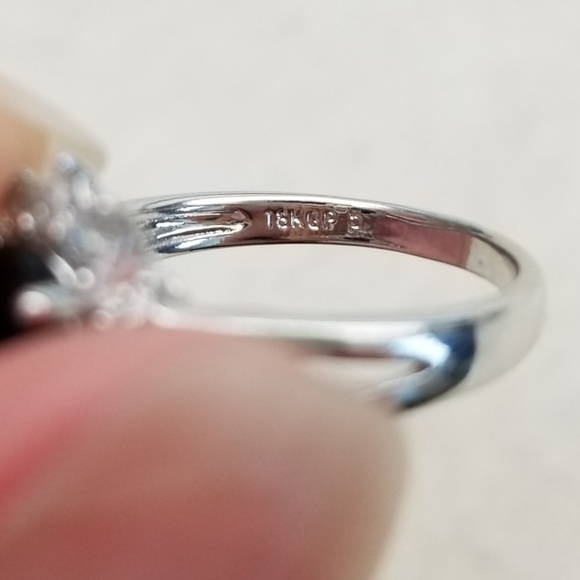 HOST PICK ❤️ 18k White Gold With Black Spinel Ring - Picture 6 of 8